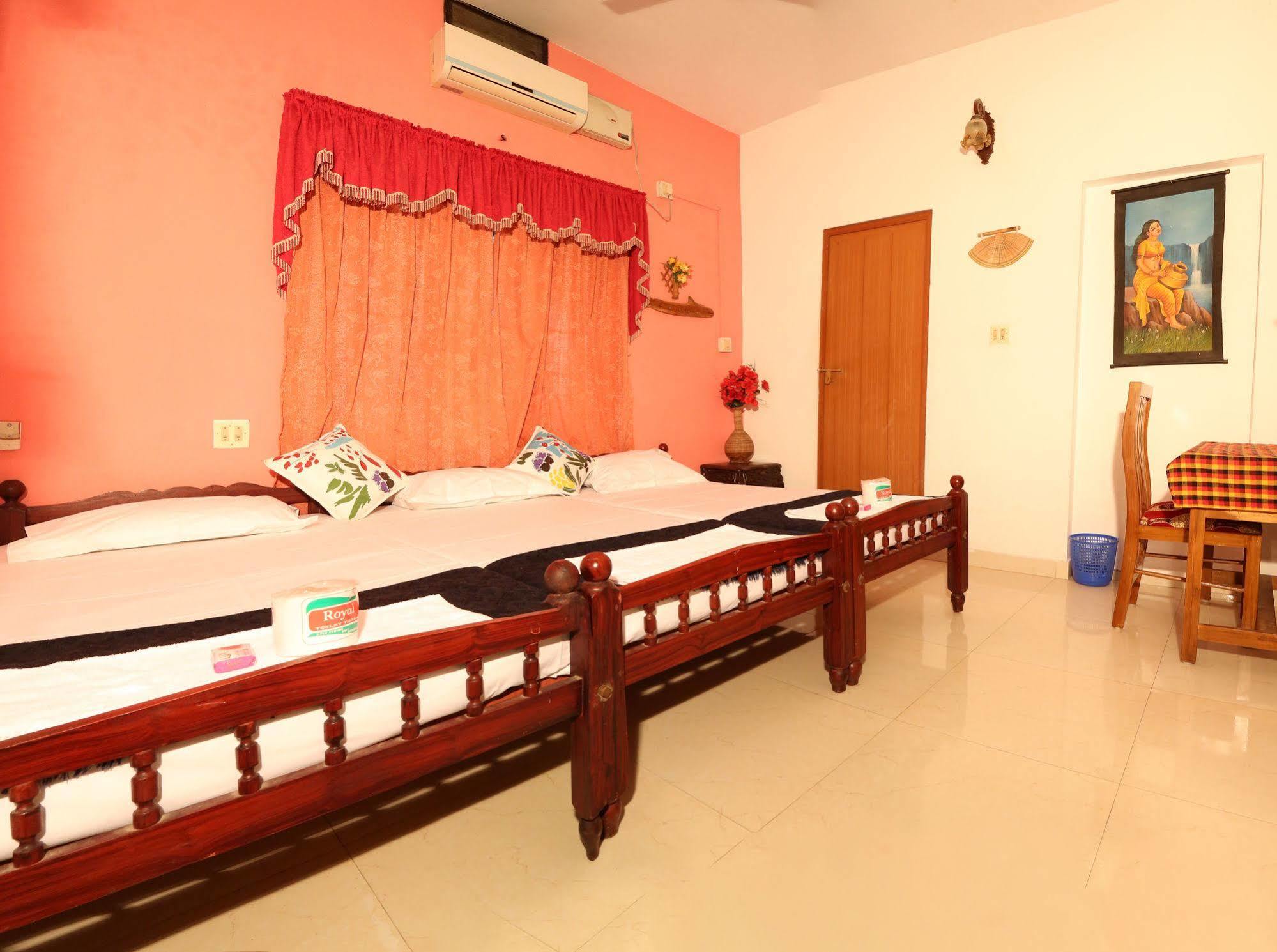 Dream Catcher Home Stay Kochi Exterior photo